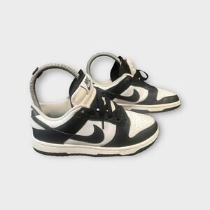 WOMEN'S NIKE DUNK LOW 'PANDA' Sneakers Size 6